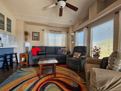Welcome to a charming cottage-style home featuring 1 bedroom and on Viewpoint Golf Resort in Arizona - for sale on GolfHomes.com, golf home, golf lot
