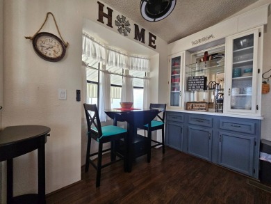 Welcome to a charming cottage-style home featuring 1 bedroom and on Viewpoint Golf Resort in Arizona - for sale on GolfHomes.com, golf home, golf lot