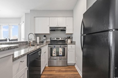 This light-filled 1-bedroom, 1.5-bath end-unit condo is nestled on Possum Trot Golf Course in South Carolina - for sale on GolfHomes.com, golf home, golf lot