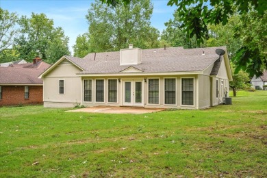 Beautifully remodeled home just steps from the golf course! on Stonebridge Golf Club in Tennessee - for sale on GolfHomes.com, golf home, golf lot