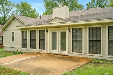 Beautifully remodeled home just steps from the golf course! on Stonebridge Golf Club in Tennessee - for sale on GolfHomes.com, golf home, golf lot