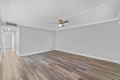 This recently renovated 2 bedroom, 2 bathroom first floor condo on Kings Point Golf -Flanders Way in Florida - for sale on GolfHomes.com, golf home, golf lot