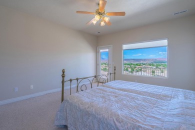 If you are looking for a property with views, this is it! Views on St. George Golf Course in Utah - for sale on GolfHomes.com, golf home, golf lot