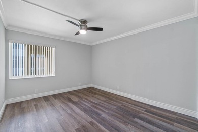 This recently renovated 2 bedroom, 2 bathroom first floor condo on Kings Point Golf -Flanders Way in Florida - for sale on GolfHomes.com, golf home, golf lot