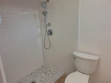 BEAUTIFUL 3BR 2 BATH VILLA IN THE DESIRED COMMUNITY OF PALM AIRE on Palm Aire Country Club of Sarasota in Florida - for sale on GolfHomes.com, golf home, golf lot