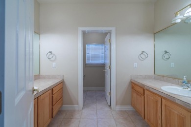 If you are looking for a property with views, this is it! Views on St. George Golf Course in Utah - for sale on GolfHomes.com, golf home, golf lot