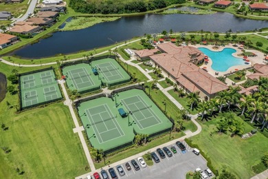 Waterview villa in Gran Paradiso offering resort amenities and on Plantation Golf and Country Club in Florida - for sale on GolfHomes.com, golf home, golf lot