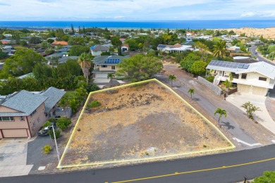 It's time to build your new home.  This gently sloped lot has on Waikoloa Village Golf Club in Hawaii - for sale on GolfHomes.com, golf home, golf lot