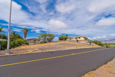 It's time to build your new home.  This gently sloped lot has on Waikoloa Village Golf Club in Hawaii - for sale on GolfHomes.com, golf home, golf lot