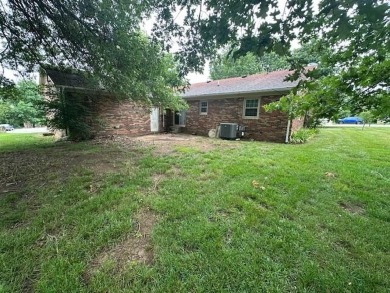 Don't miss a chance to get this house.  This mature neighborhood on Longview Golf Club in Kentucky - for sale on GolfHomes.com, golf home, golf lot