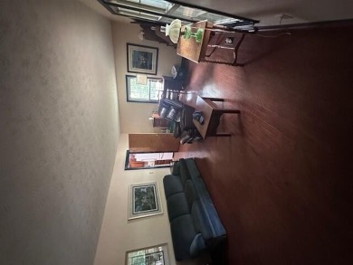 Don't miss a chance to get this house.  This mature neighborhood on Longview Golf Club in Kentucky - for sale on GolfHomes.com, golf home, golf lot