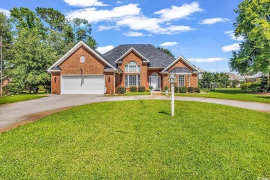 ALL BRICK BEAUTY!  This custom built home offers 4 bedrooms and on Prestwick Country Club in South Carolina - for sale on GolfHomes.com, golf home, golf lot