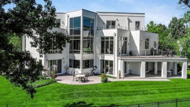 Custom-built in 2002 by Rick Standard on one of Hallbrook's most on Hallbrook Golf Club in Kansas - for sale on GolfHomes.com, golf home, golf lot