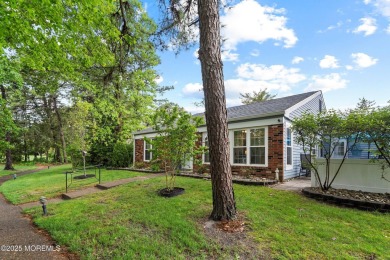 Welcome to this beautifully updated Hastings model, ideally on Leisure Village West Assoc. in New Jersey - for sale on GolfHomes.com, golf home, golf lot