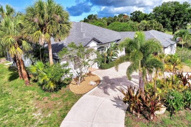 Under contract-accepting backup offers. Stunning, beautiful home on Pinemoor West Golf Club in Florida - for sale on GolfHomes.com, golf home, golf lot