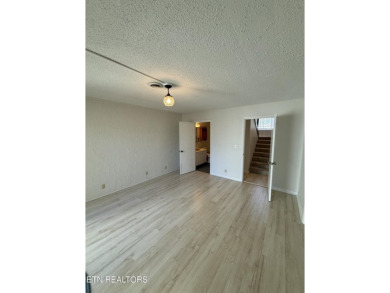 Charming 1,762 Sq. Ft. Condo in Lake Tansi Resort - Prime on Lake Tansi Village Country Club in Tennessee - for sale on GolfHomes.com, golf home, golf lot
