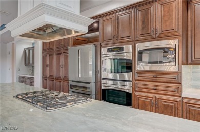 Location  luxury meet in this upgraded 3-bed + den condo on the on Badlands Golf Club in Nevada - for sale on GolfHomes.com, golf home, golf lot