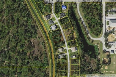 Waterfront lot located in a lovely neighborhood in the on Bobcat Trail Golf Club in Florida - for sale on GolfHomes.com, golf home, golf lot