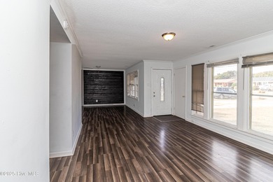 Investment Opportunity!! 1400 square feet, 3 bed, 2 full bath on Goldsboro Municipal Golf Course in North Carolina - for sale on GolfHomes.com, golf home, golf lot