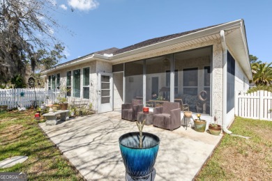 DON'T MISS YOUR CHANCE TO OWN THIS LOVELY MOVE IN READY THREE on Laurel Island Links in Georgia - for sale on GolfHomes.com, golf home, golf lot
