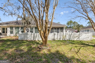 DON'T MISS YOUR CHANCE TO OWN THIS LOVELY MOVE IN READY THREE on Laurel Island Links in Georgia - for sale on GolfHomes.com, golf home, golf lot