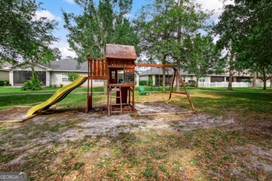DON'T MISS YOUR CHANCE TO OWN THIS LOVELY MOVE IN READY THREE on Laurel Island Links in Georgia - for sale on GolfHomes.com, golf home, golf lot