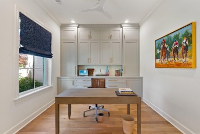 Stunning 2020-built home in Pleasant Valley offering timeless on Pleasant Valley Country Club in Arkansas - for sale on GolfHomes.com, golf home, golf lot