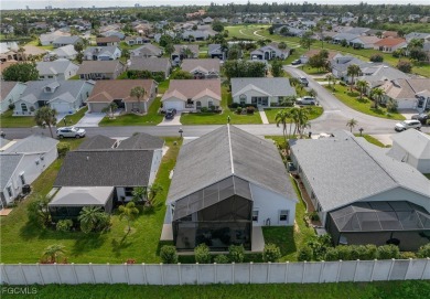 SELLER SAYS BRING OFFERS! Discover this stunning ranch-style on Sabal Springs Golf and Racquet Club in Florida - for sale on GolfHomes.com, golf home, golf lot