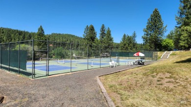 Affordable building lot in the coveted Meadow Creek Subdivision on Meadowcreek Golf Resort in Idaho - for sale on GolfHomes.com, golf home, golf lot