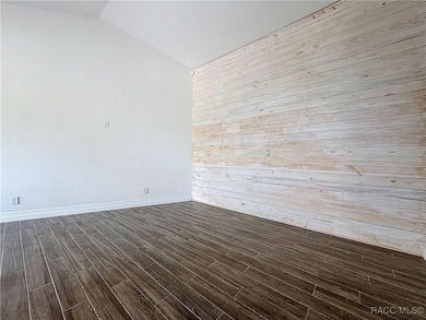 Welcome to 11 Maiden Bush Court E. in Homosassa, a beautifully on Sugarmill Woods Golf and Country Club in Florida - for sale on GolfHomes.com, golf home, golf lot