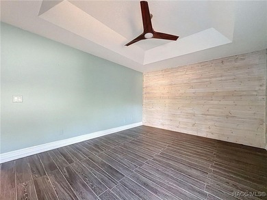 Welcome to 11 Maiden Bush Court E. in Homosassa, a beautifully on Sugarmill Woods Golf and Country Club in Florida - for sale on GolfHomes.com, golf home, golf lot