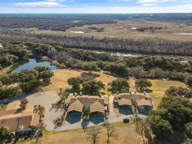 FRESH PAINT WITH NEW UPDATES!!  Rare Find in PECAN PLANTATION on Pecan Plantation Country Club in Texas - for sale on GolfHomes.com, golf home, golf lot