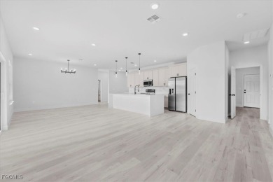 Stunning New Construction Home in Sun 'N Lake - 4 Bedrooms, 3 on Sun n Lake Golf and Country Club in Florida - for sale on GolfHomes.com, golf home, golf lot