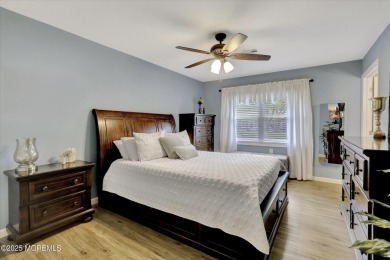Updated & move-in ready, this 2 BR, 2 Bath home with a one car on Greenbriar Woodlands in New Jersey - for sale on GolfHomes.com, golf home, golf lot