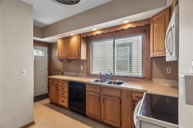 3 bedrooms, all located on a single floor for convenience with A on Phalen Park Golf Course in Minnesota - for sale on GolfHomes.com, golf home, golf lot