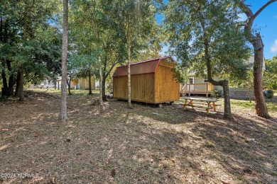 Adorable MOVE-IN READY home in Boiling Spring Lakes. Enter from on The Lakes Country Club in North Carolina - for sale on GolfHomes.com, golf home, golf lot