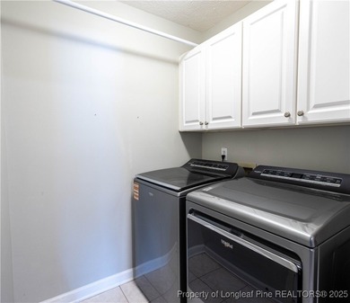 Assumable VA loan available at an amazing 2.5%! Enjoy golf on Kings Grant Golf and Country Club in North Carolina - for sale on GolfHomes.com, golf home, golf lot