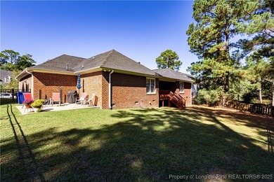 Assumable VA loan available at an amazing 2.5%! Enjoy golf on Kings Grant Golf and Country Club in North Carolina - for sale on GolfHomes.com, golf home, golf lot