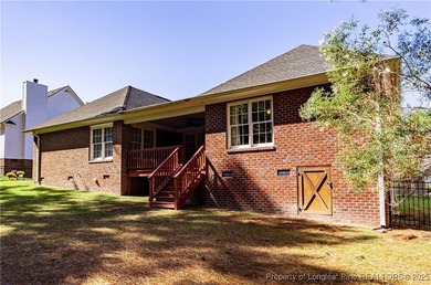 Assumable VA loan available at an amazing 2.5%! Enjoy golf on Kings Grant Golf and Country Club in North Carolina - for sale on GolfHomes.com, golf home, golf lot