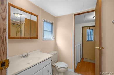 This 2 bedroom, 2 bathroom doublewide mobile home (1988) is on Inverness Golf and Country Club in Florida - for sale on GolfHomes.com, golf home, golf lot