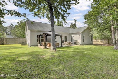 106 Driftwood Lane is in a great location down a private road on Belvedere Country Club in North Carolina - for sale on GolfHomes.com, golf home, golf lot
