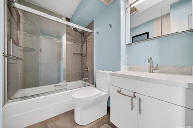 Beautifully renovated, pet-friendly penthouse unit with sweeping on Ala Wai Golf Course in Hawaii - for sale on GolfHomes.com, golf home, golf lot