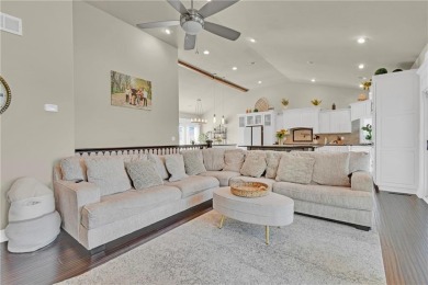 Come & See This Beauty! Reverse 1.5 Ranch - 1402 Norfolk on Harrisonville Golf Club in Missouri - for sale on GolfHomes.com, golf home, golf lot