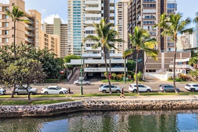 Beautifully renovated, pet-friendly penthouse unit with sweeping on Ala Wai Golf Course in Hawaii - for sale on GolfHomes.com, golf home, golf lot