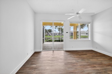 Experience luxurious Aberdeen country club living in this on  in Florida - for sale on GolfHomes.com, golf home, golf lot