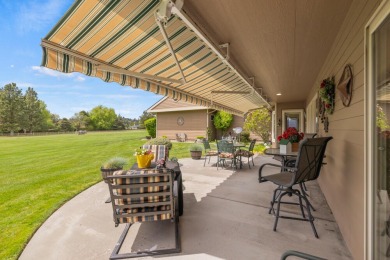 Beautifully Updated Condo in One of the Area's Most Desirable on Shield Crest Golf Course in Oregon - for sale on GolfHomes.com, golf home, golf lot