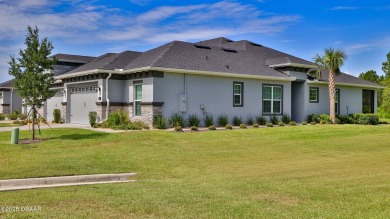 Just bring your toothbrush. This ranch townhouse in the on Plantation Bay Golf and Country Club in Florida - for sale on GolfHomes.com, golf home, golf lot