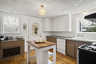 Move right in to this charming, well-maintained cape on a on Derryfield Country Club in New Hampshire - for sale on GolfHomes.com, golf home, golf lot