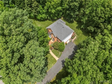 Welcome to this meticulously maintained five-bedroom, 3.5-bath on Highlands Golfers Club in Virginia - for sale on GolfHomes.com, golf home, golf lot