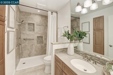 No steps to this beautifully upgraded 2BR/2BA Cascade model on Rossmoor Golf Course in California - for sale on GolfHomes.com, golf home, golf lot